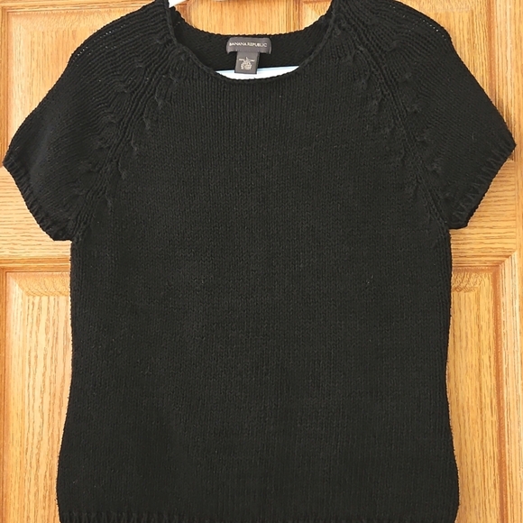 Banana Republic Sweaters - Banana Republic Thick Knit Short Sleeve Sweater sz. L